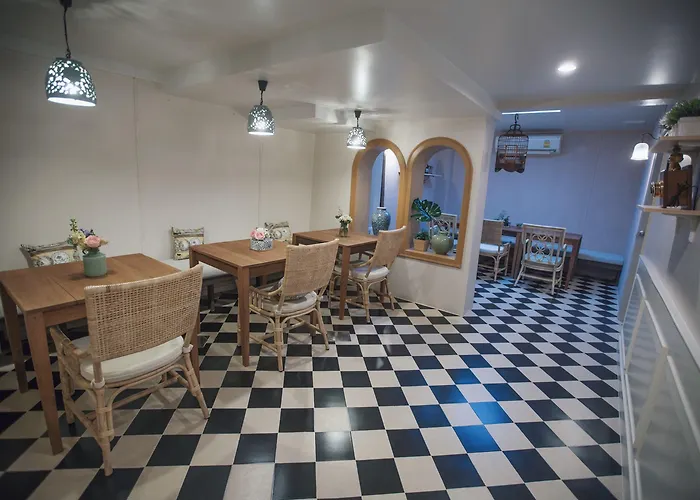 Bed & Breakfast Vera Nidhra - Self Check-in After 6pm Bangkok