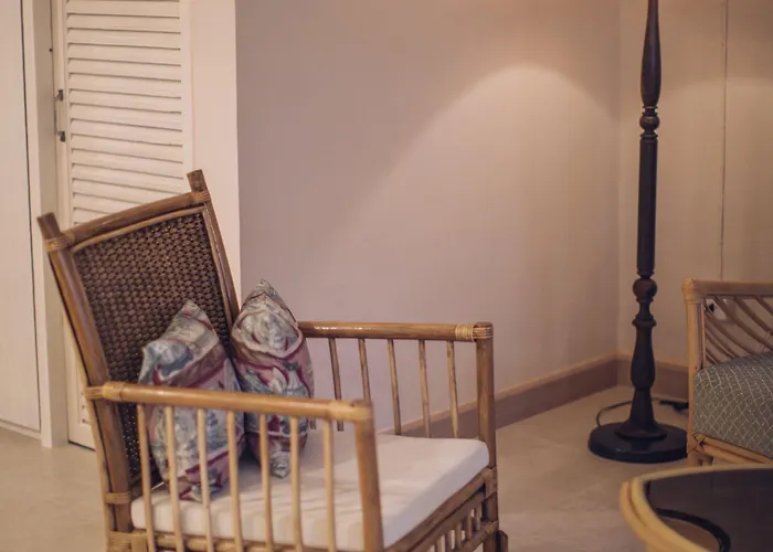 Vera Nidhra - Self Check-in After 6pm Bed & Breakfast Bangkok